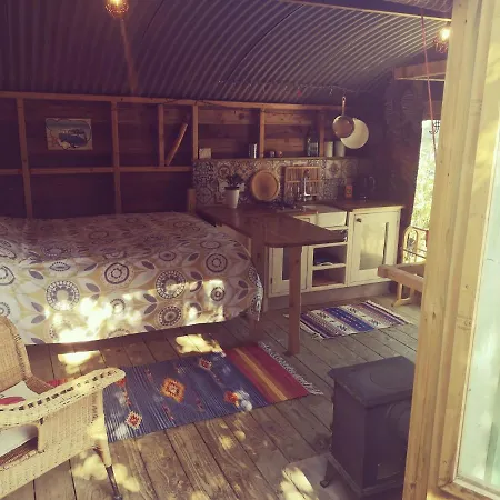 Holiday home Cosy Cabin With Wood Burner Near Beach
